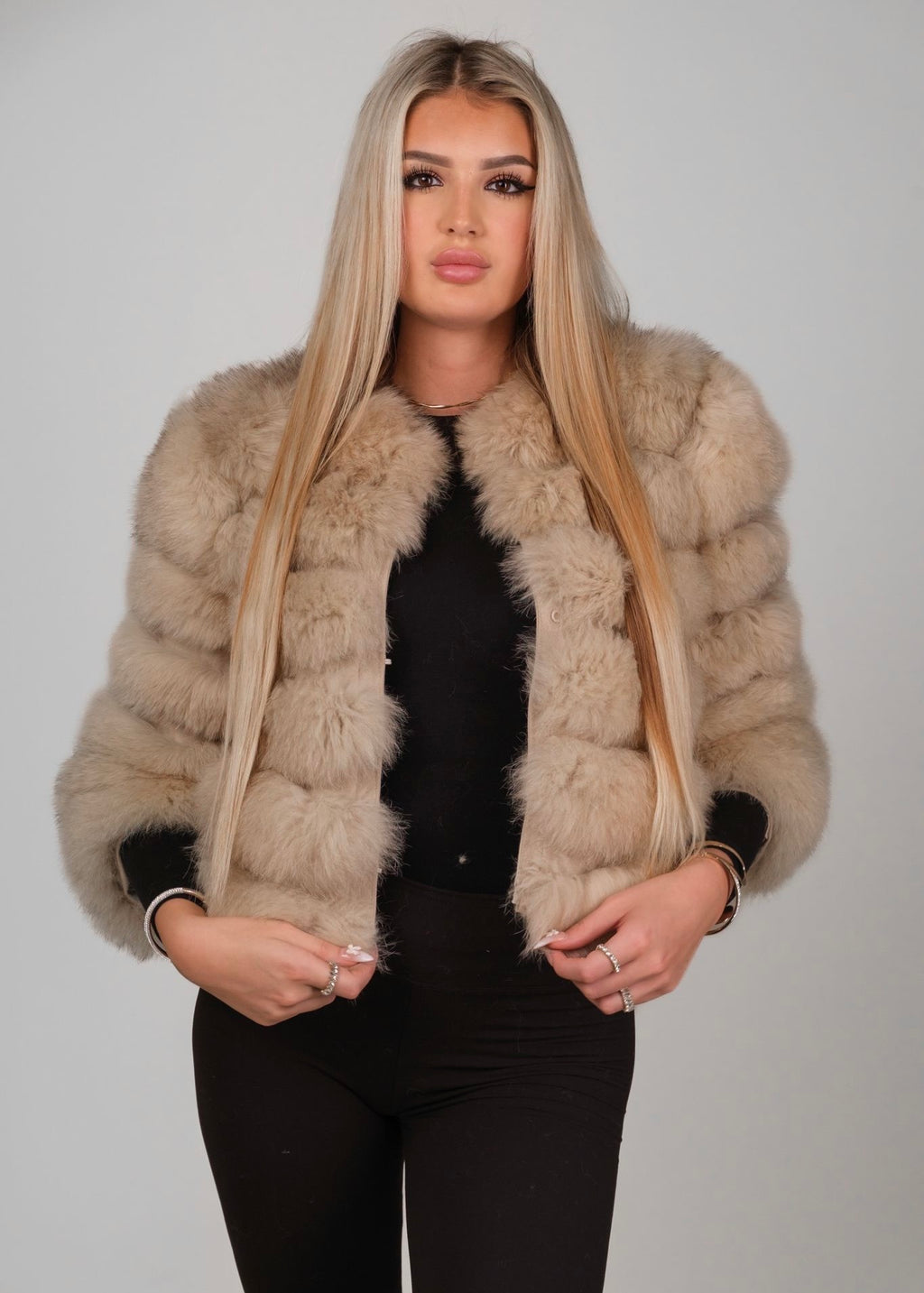 NUDE BEIGE FUR